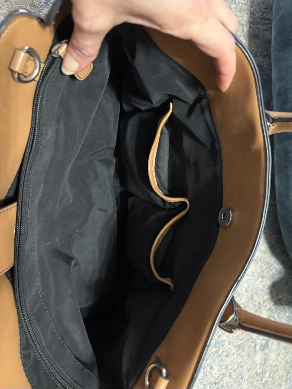 Nine West Caramel Tan Tote Bag with Top Handles